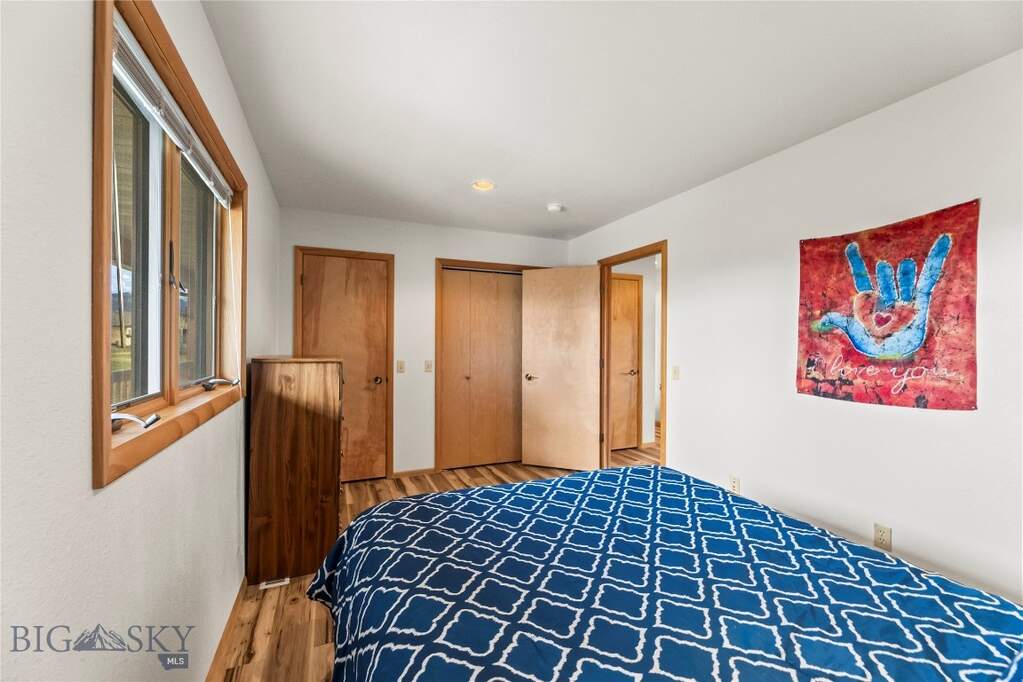 3 Bedroom Single Family Home/House's Image 17