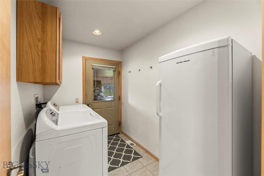 3 Bedroom Single Family Home/House's Image 22