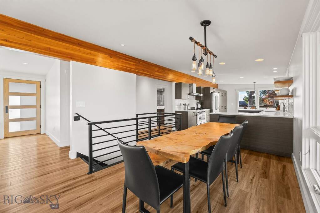 4 Bedroom Single Family Home/House's Image 18