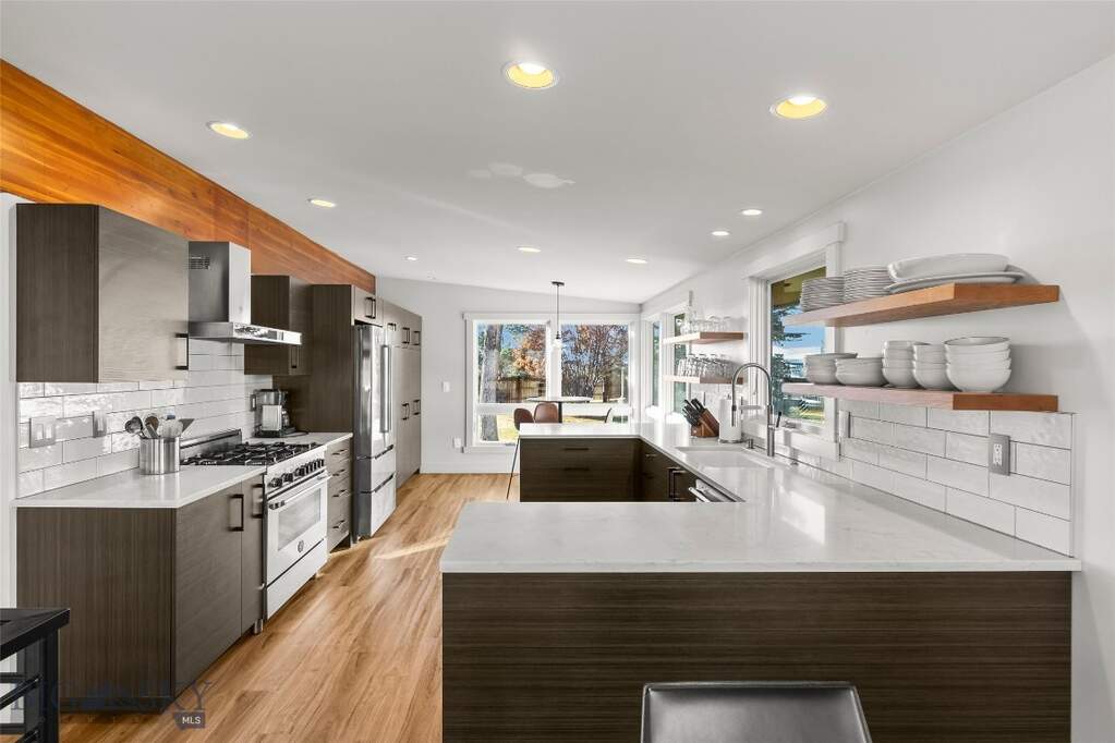 4 Bedroom Single Family Home/House's Image 20