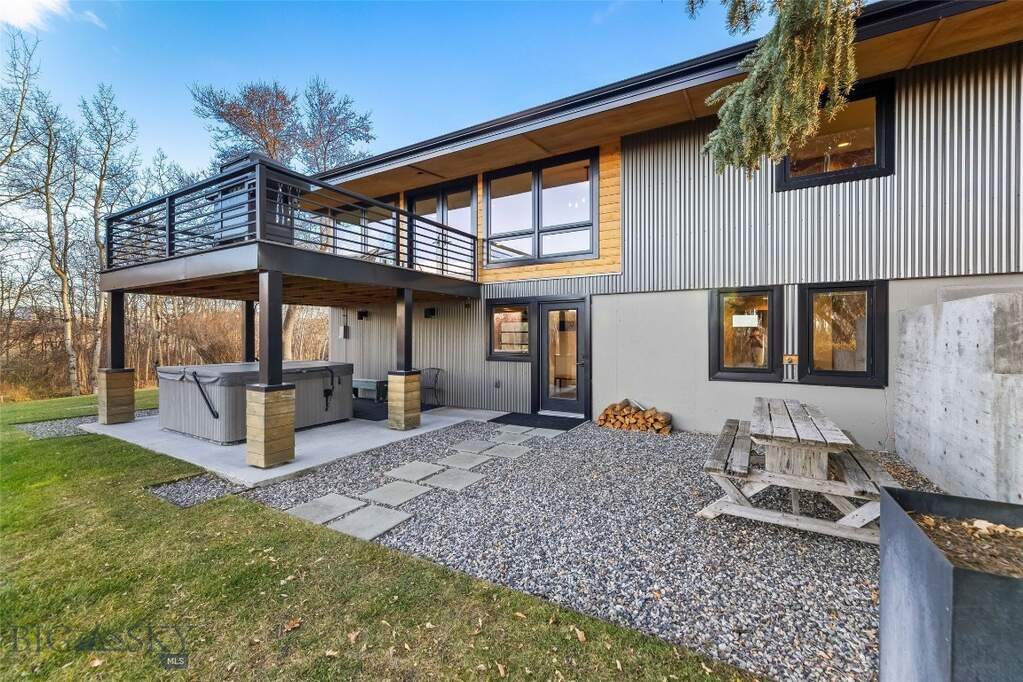 4 Bedroom Single Family Home/House's Image 60
