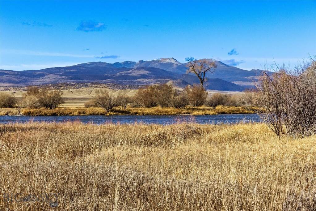 Land/Vacant Land's Image 8