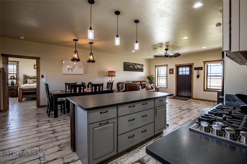 2 Bedroom Single Family Home/House's Image 9