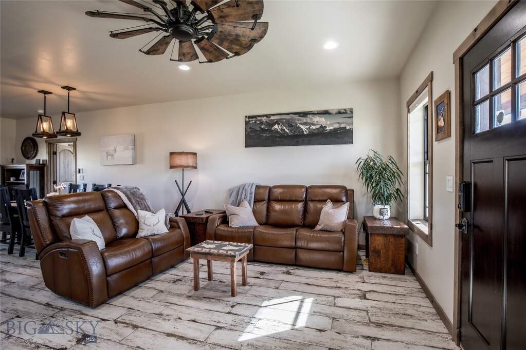 2 Bedroom Single Family Home/House's Image 13