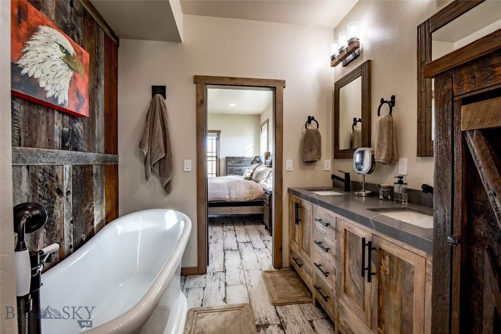2 Bedroom Single Family Home/House's Image 24