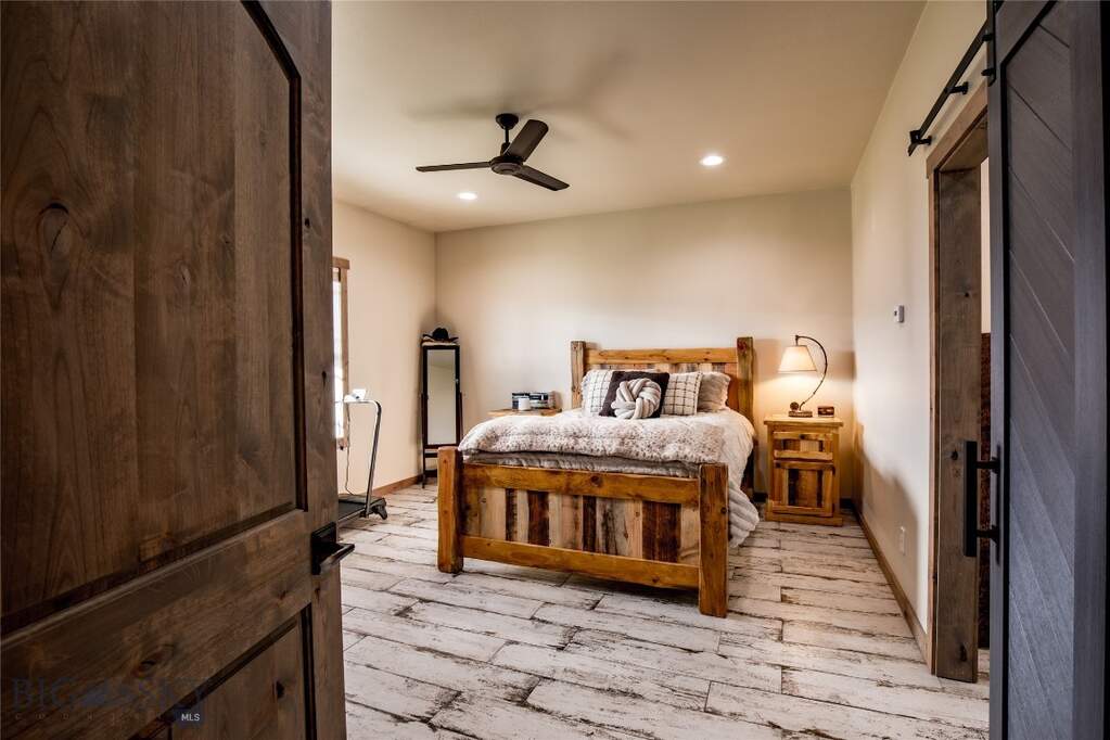 2 Bedroom Single Family Home/House's Image 26
