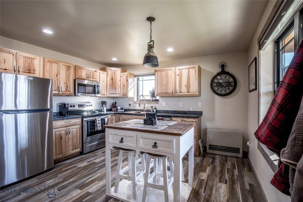 2 Bedroom Single Family Home/House's Image 41