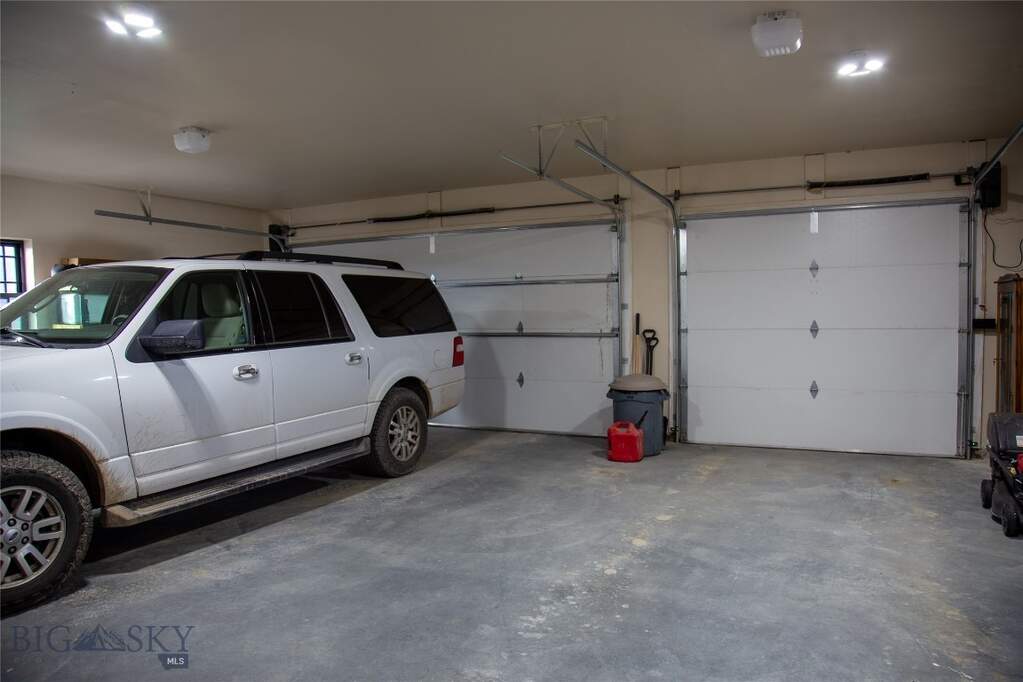 2 Bedroom Single Family Home/House's Image 72