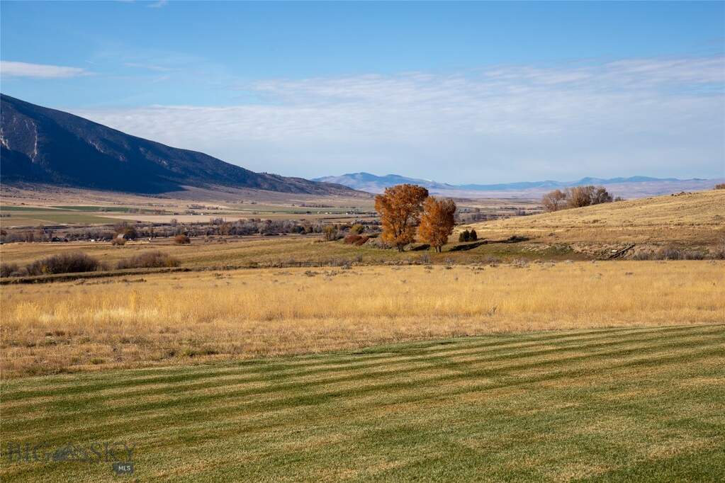 2 Bedroom Single Family Home/House's Image 77