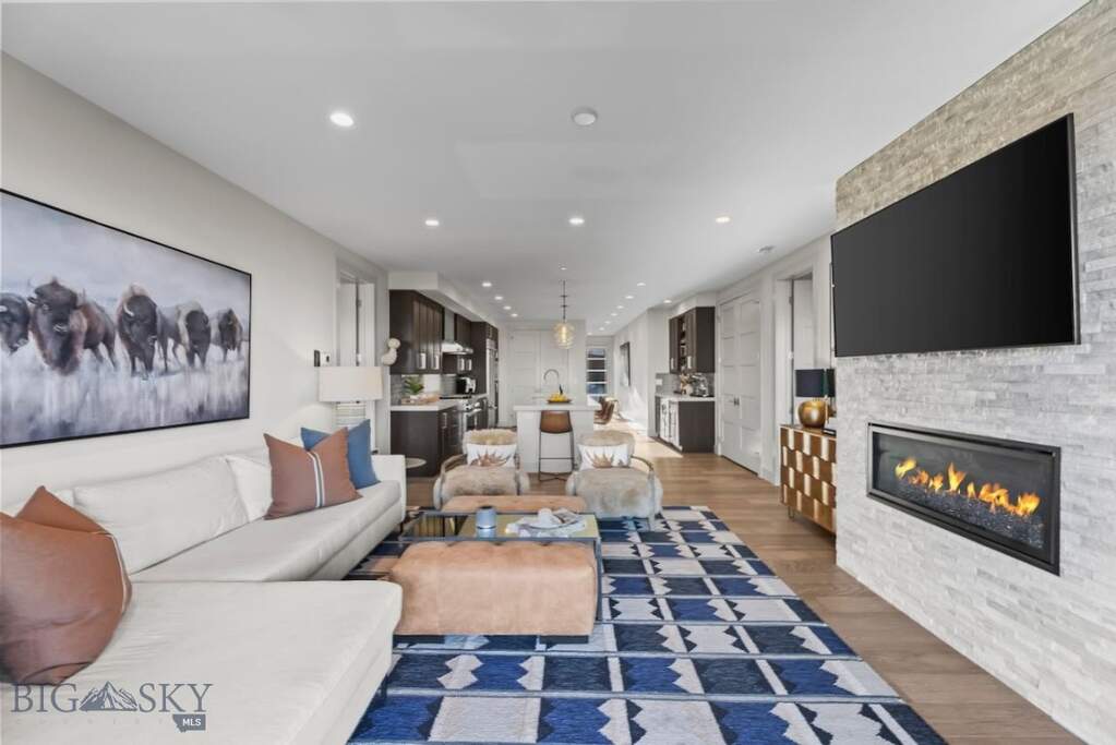 2 Bedroom Apartment/Flat's Image 12
