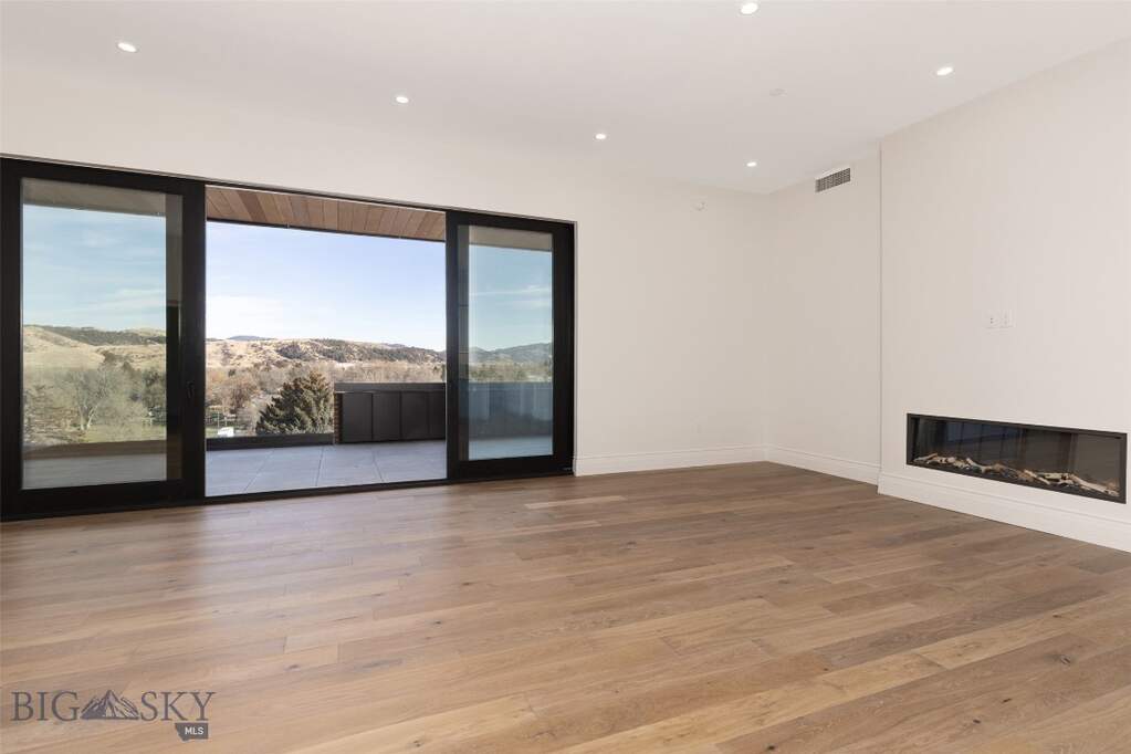 2 Bedroom Apartment/Flat's Image 25