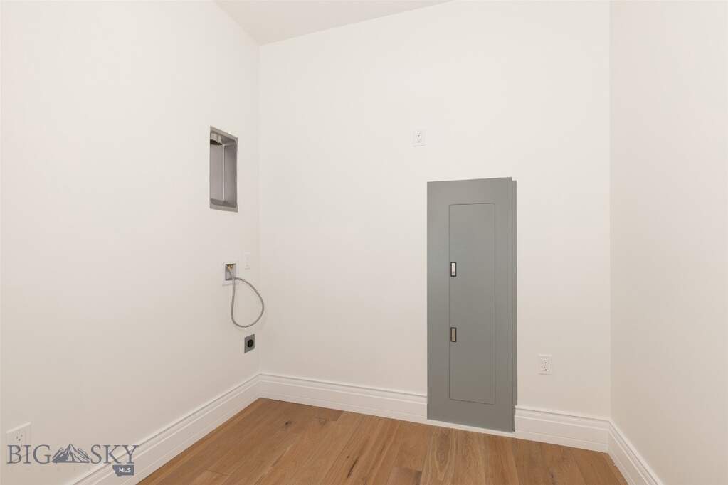 2 Bedroom Apartment/Flat's Image 32