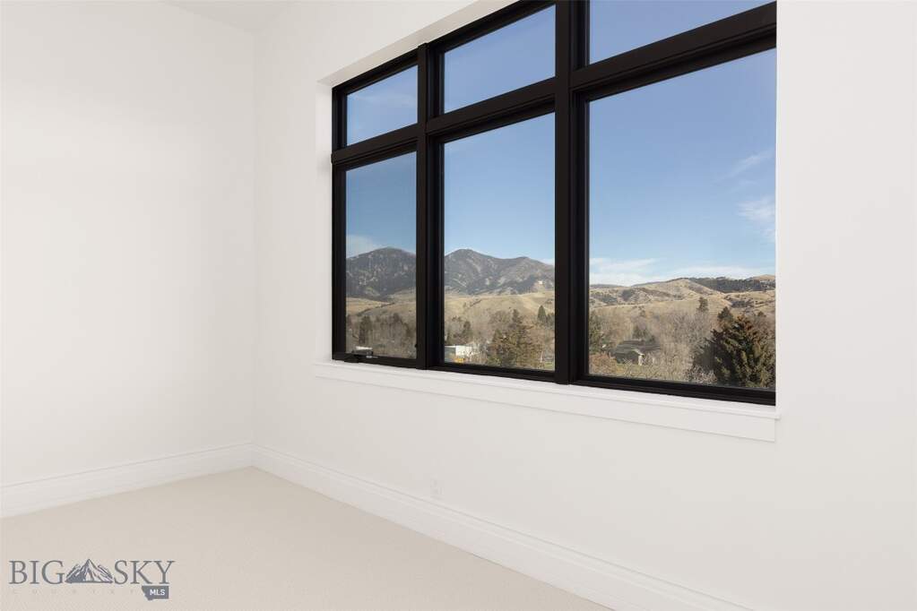 2 Bedroom Apartment/Flat's Image 33