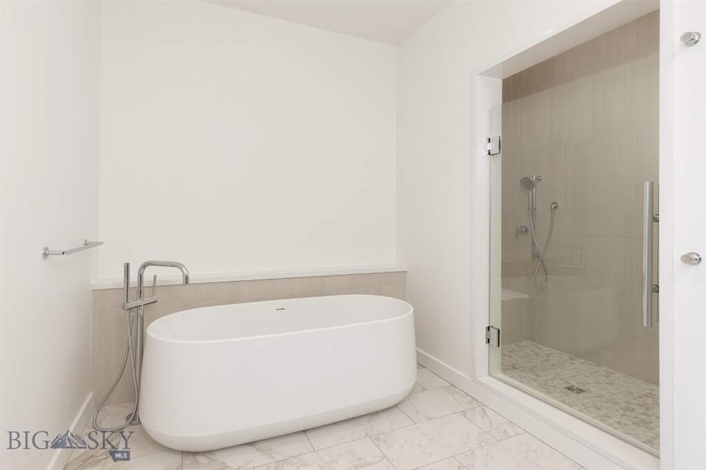 2 Bedroom Apartment/Flat's Image 36