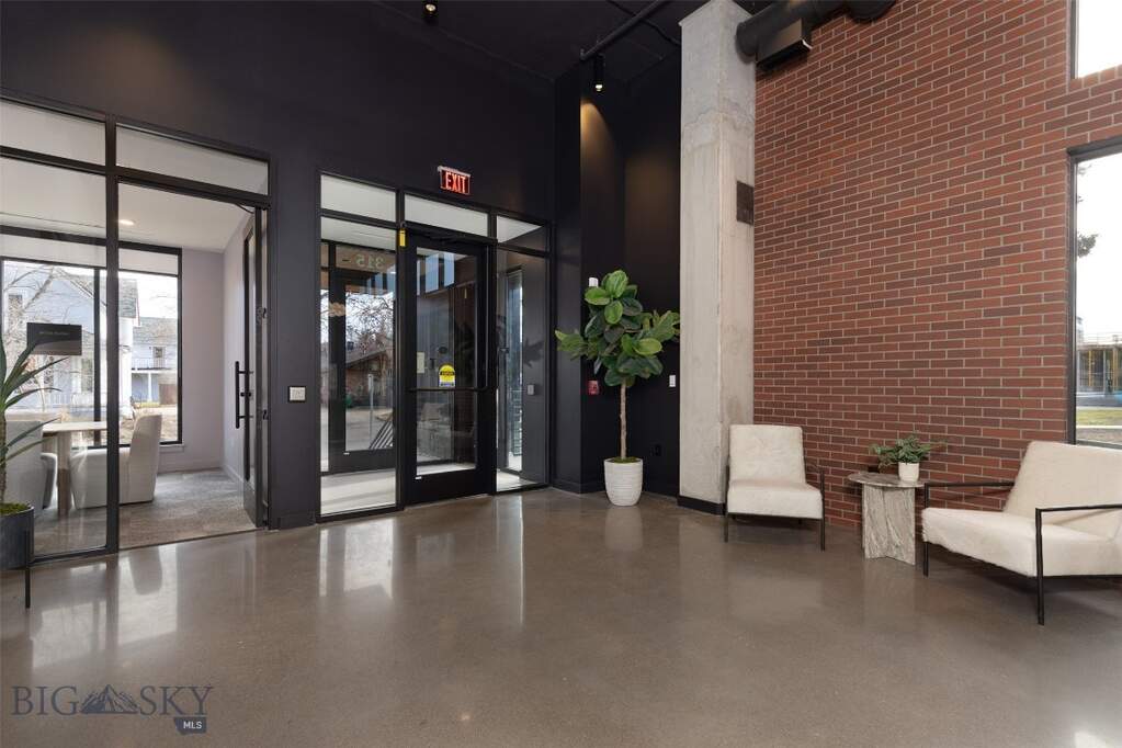 2 Bedroom Apartment/Flat's Image 3