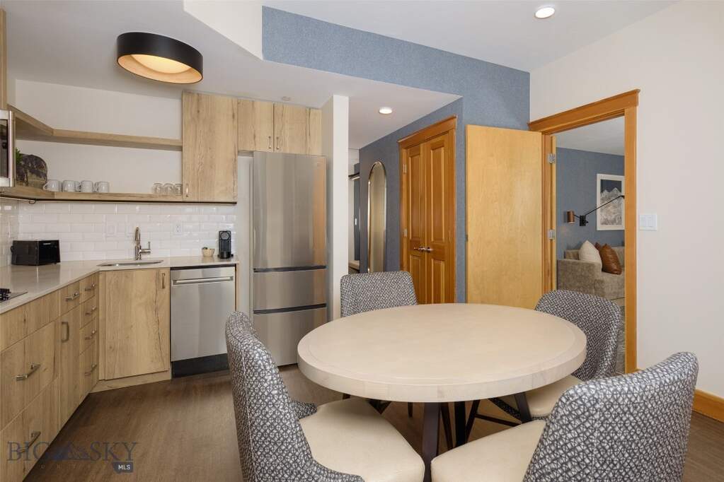 2 Bedroom Apartment/Flat's Image 13