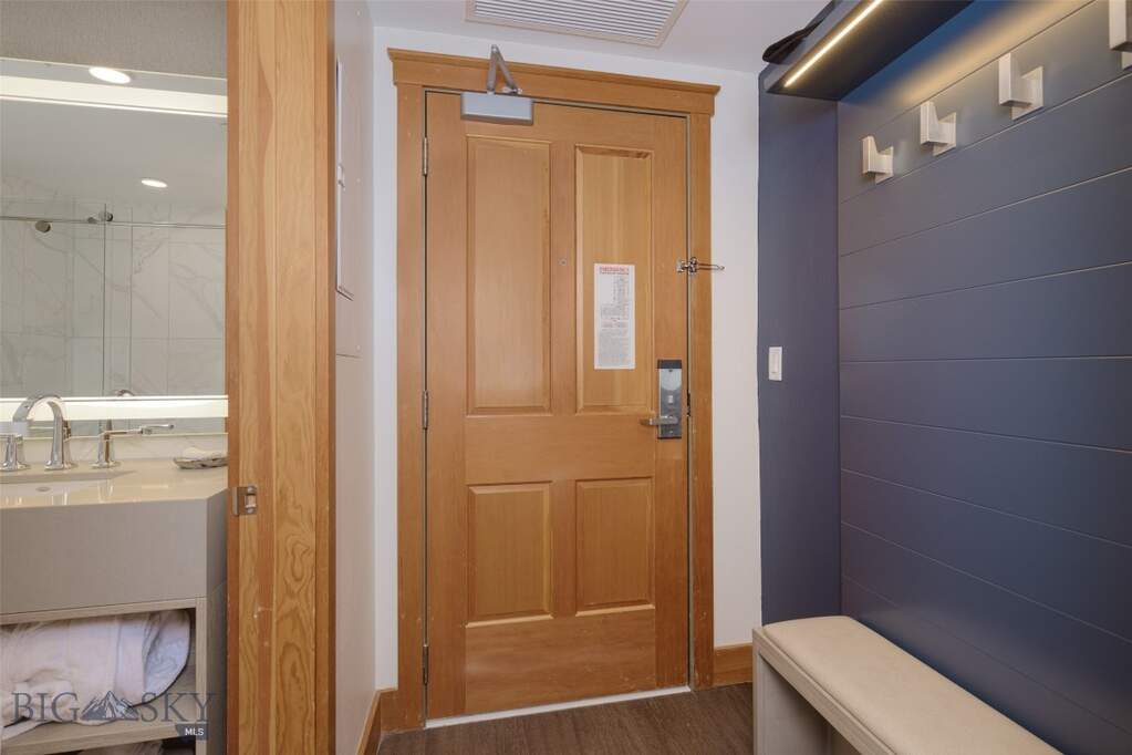 2 Bedroom Apartment/Flat's Image 32
