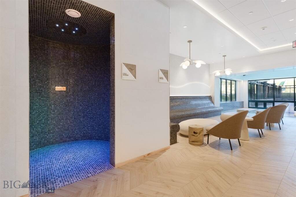 2 Bedroom Apartment/Flat's Image 62