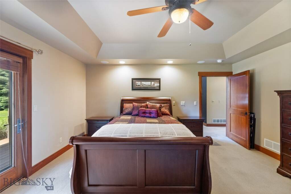 4 Bedroom Single Family Home/House's Image 22