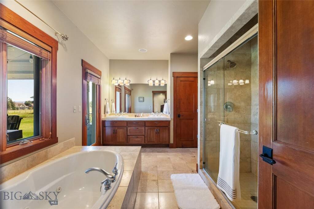 4 Bedroom Single Family Home/House's Image 24