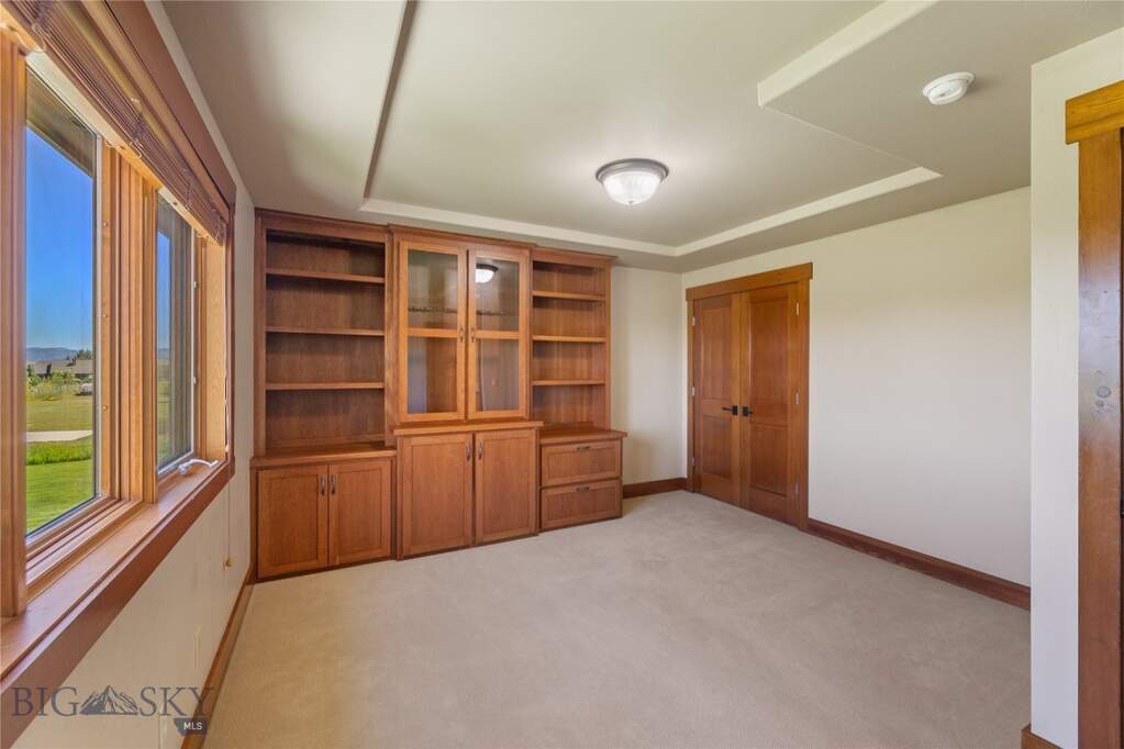 4 Bedroom Single Family Home/House's Image 40