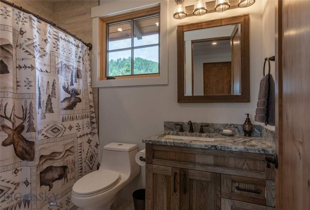 4 Bedroom Single Family Home/House's Image 31