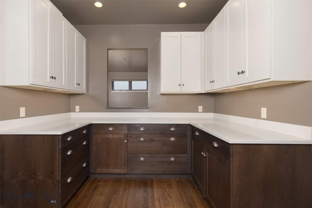 4 Bedroom Villa/Townhouse's Image 7