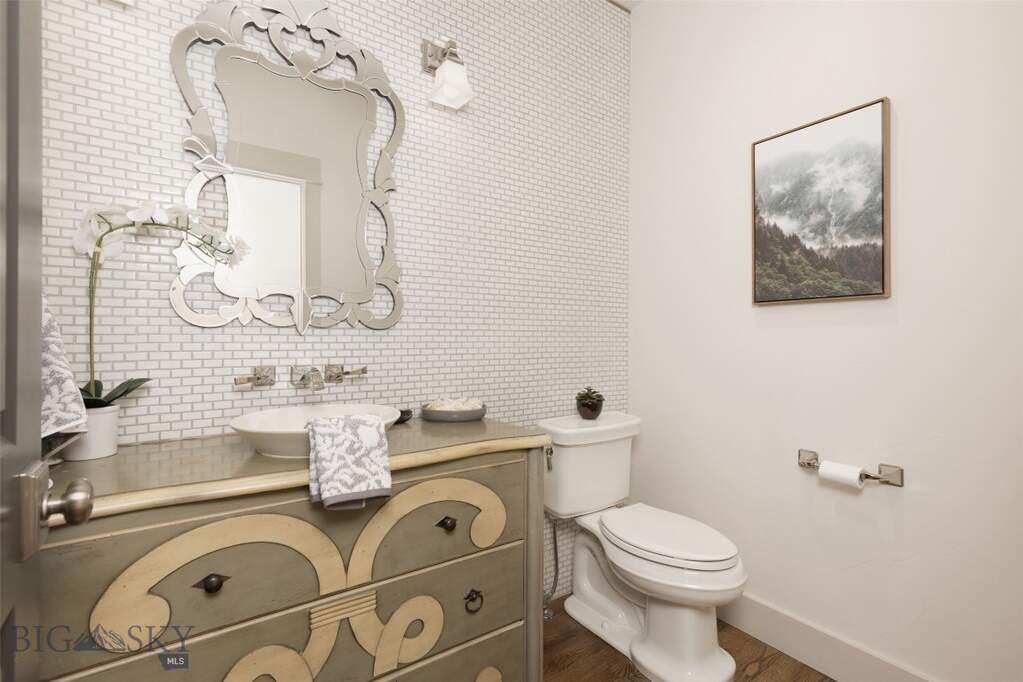 4 Bedroom Villa/Townhouse's Image 10