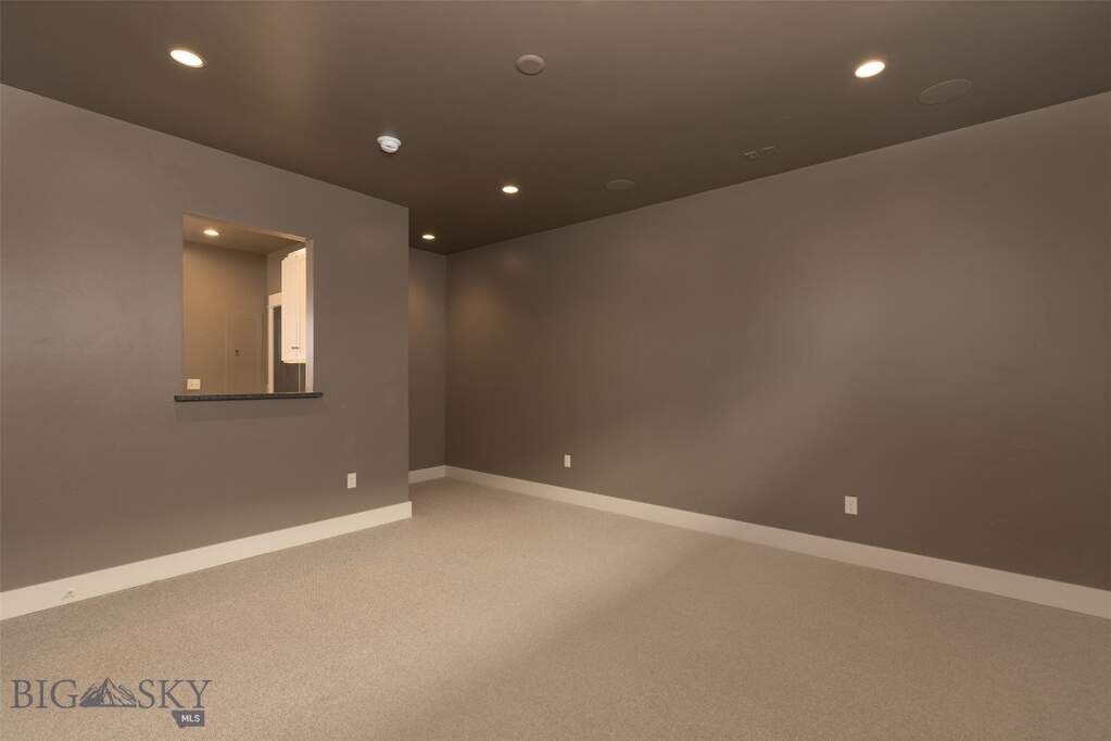 4 Bedroom Villa/Townhouse's Image 12