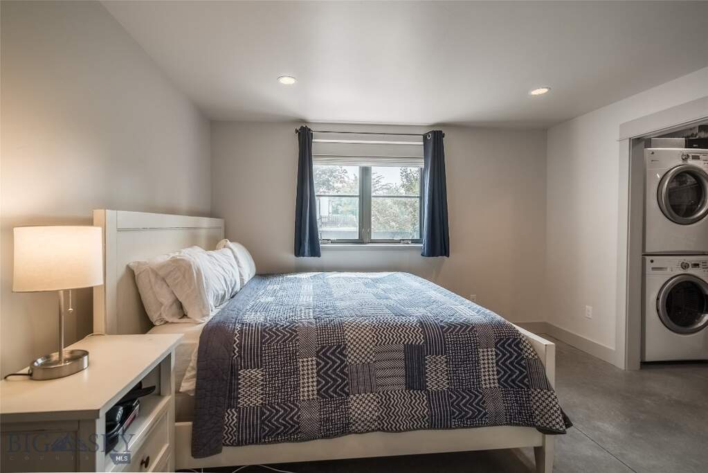 4 Bedroom Villa/Townhouse's Image 54