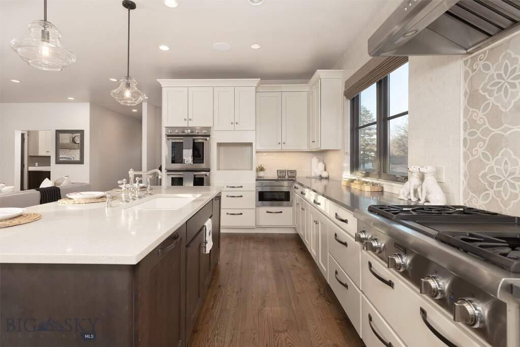 4 Bedroom Villa/Townhouse's Image 4
