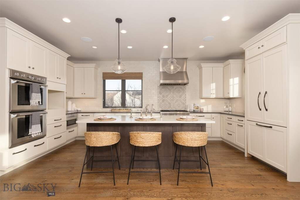 4 Bedroom Villa/Townhouse's Image 6