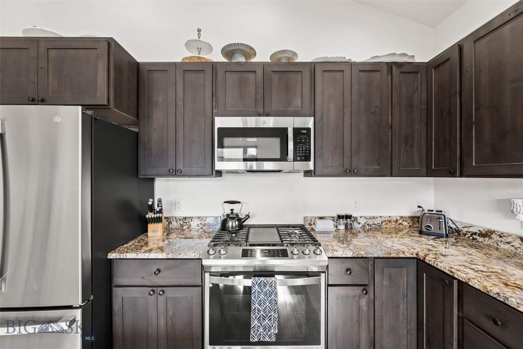 3 Bedroom Single Family Home/House's Image 12