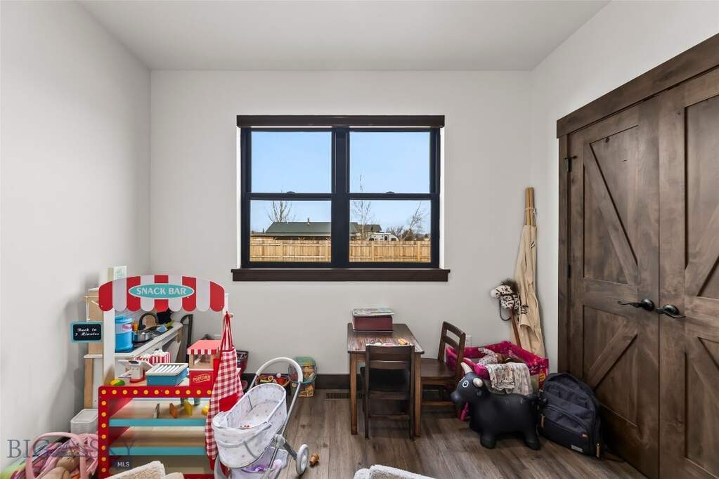 3 Bedroom Single Family Home/House's Image 23