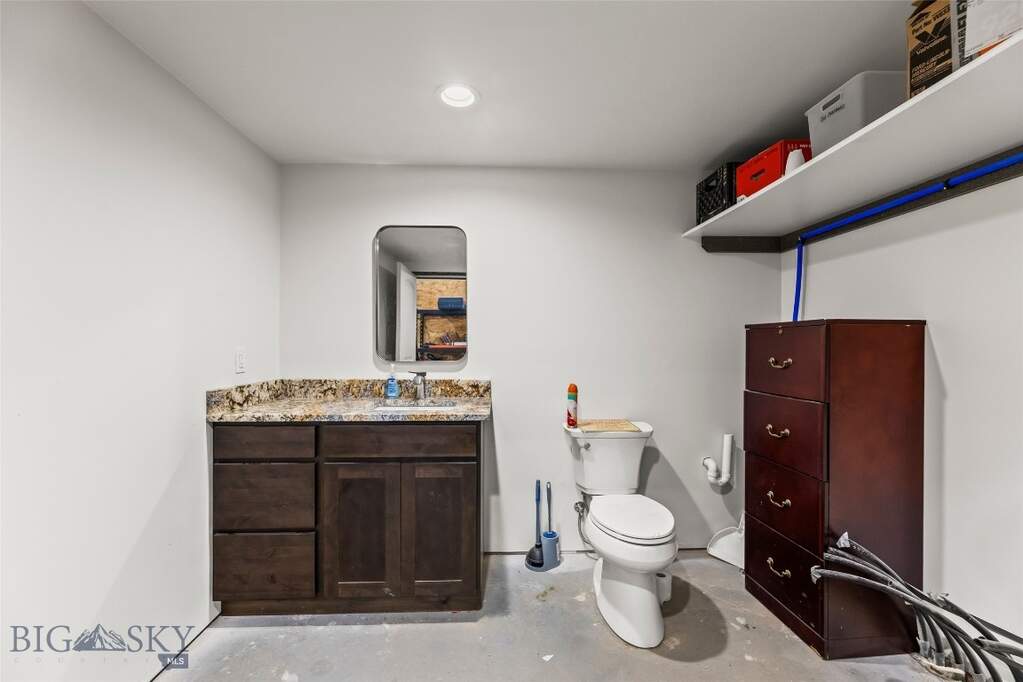 3 Bedroom Single Family Home/House's Image 33