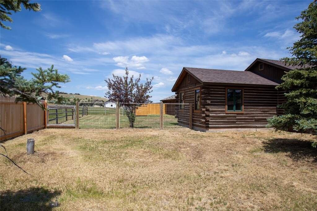 4 Bedroom Single Family Home/House's Image 46