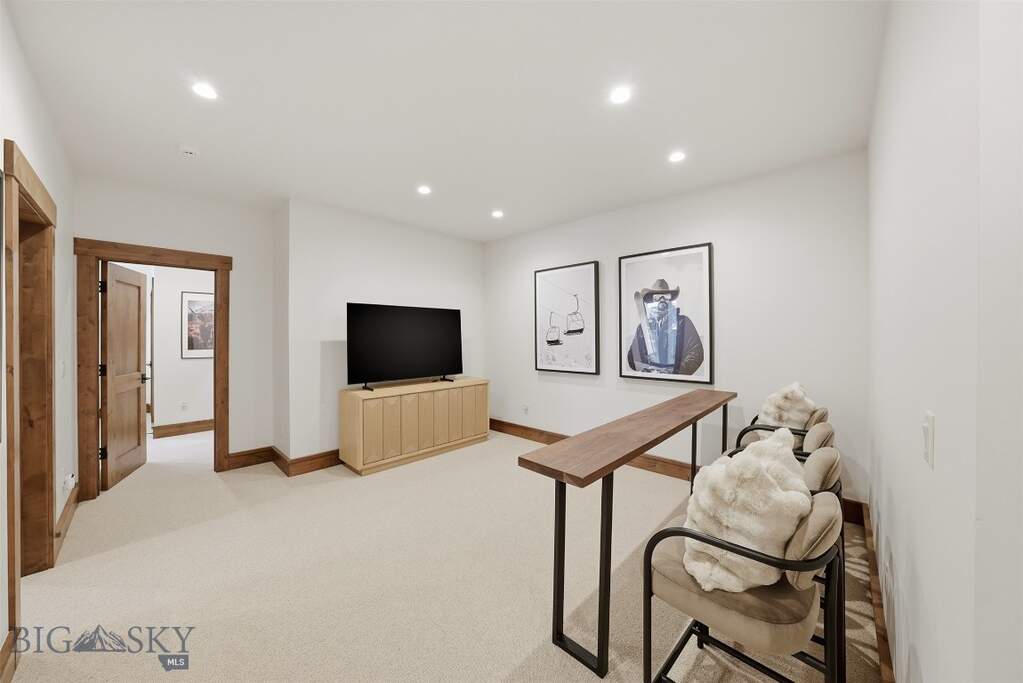 5 Bedroom Apartment/Flat's Image 50