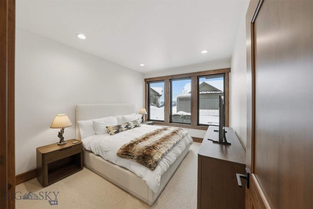 5 Bedroom Apartment/Flat's Image 71