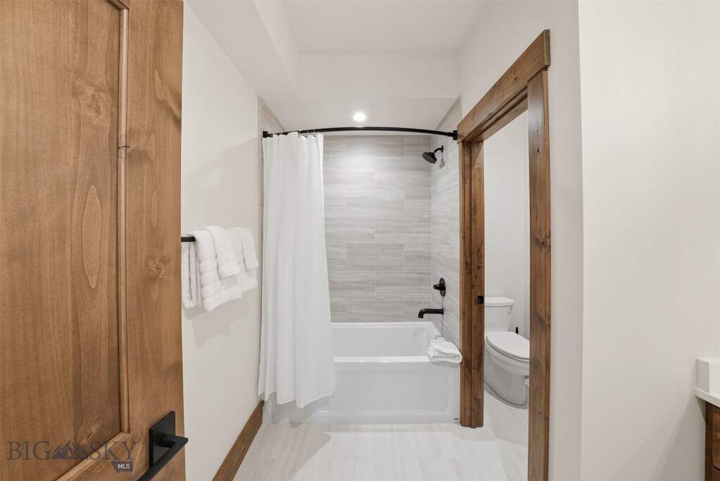 5 Bedroom Apartment/Flat's Image 74