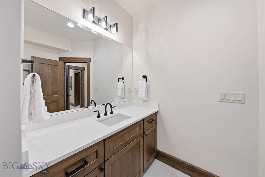 5 Bedroom Apartment/Flat's Image 75