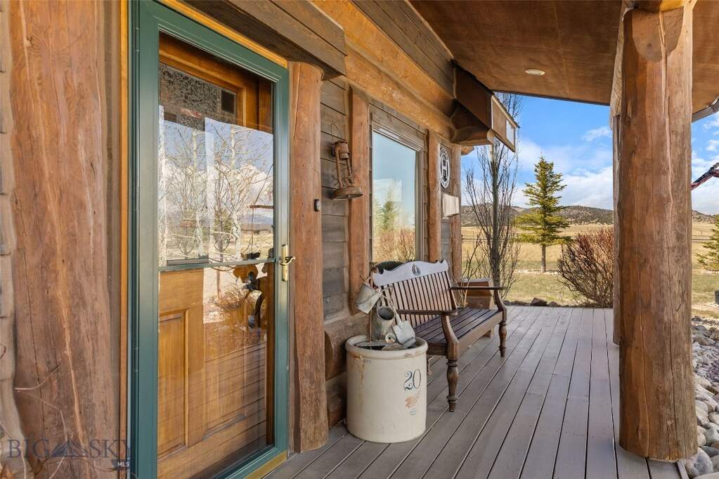 3 Bedroom Single Family Home/House's Image 11