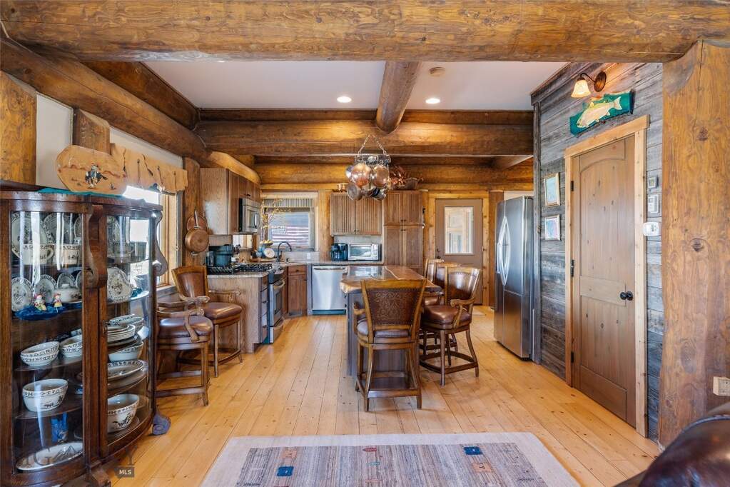 3 Bedroom Single Family Home/House's Image 14