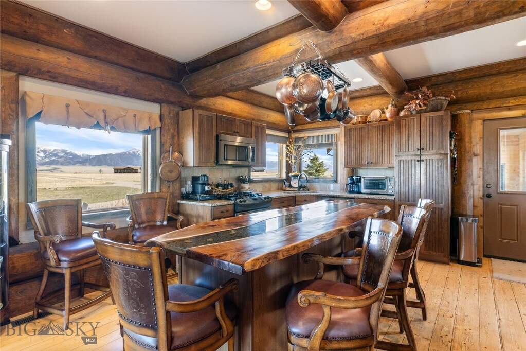 3 Bedroom Single Family Home/House's Image 17