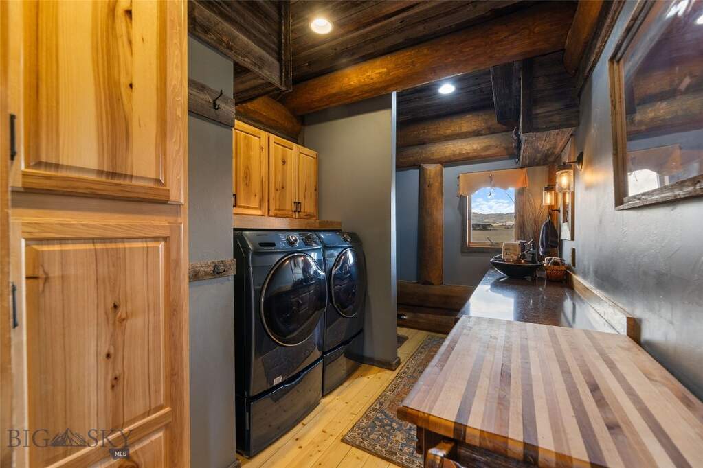 3 Bedroom Single Family Home/House's Image 24