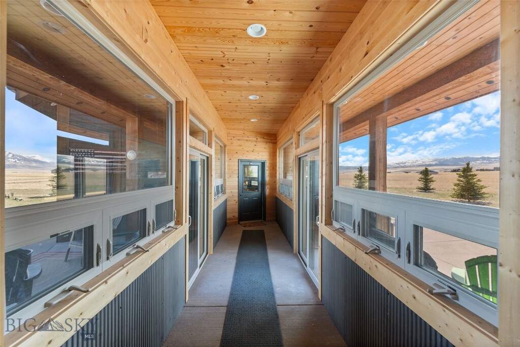 3 Bedroom Single Family Home/House's Image 29