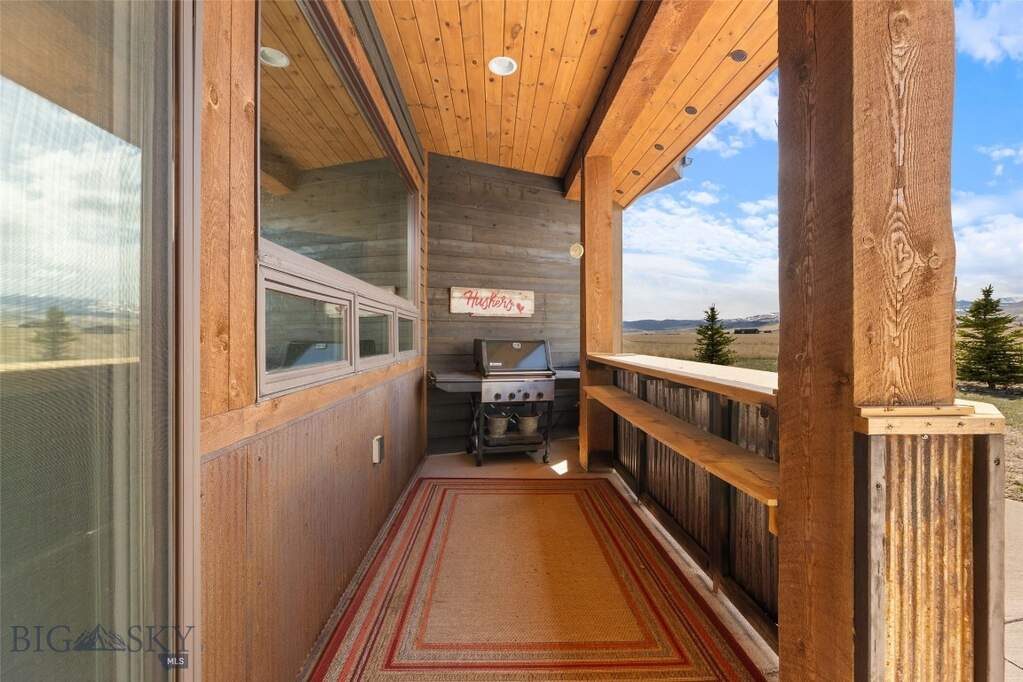 3 Bedroom Single Family Home/House's Image 31