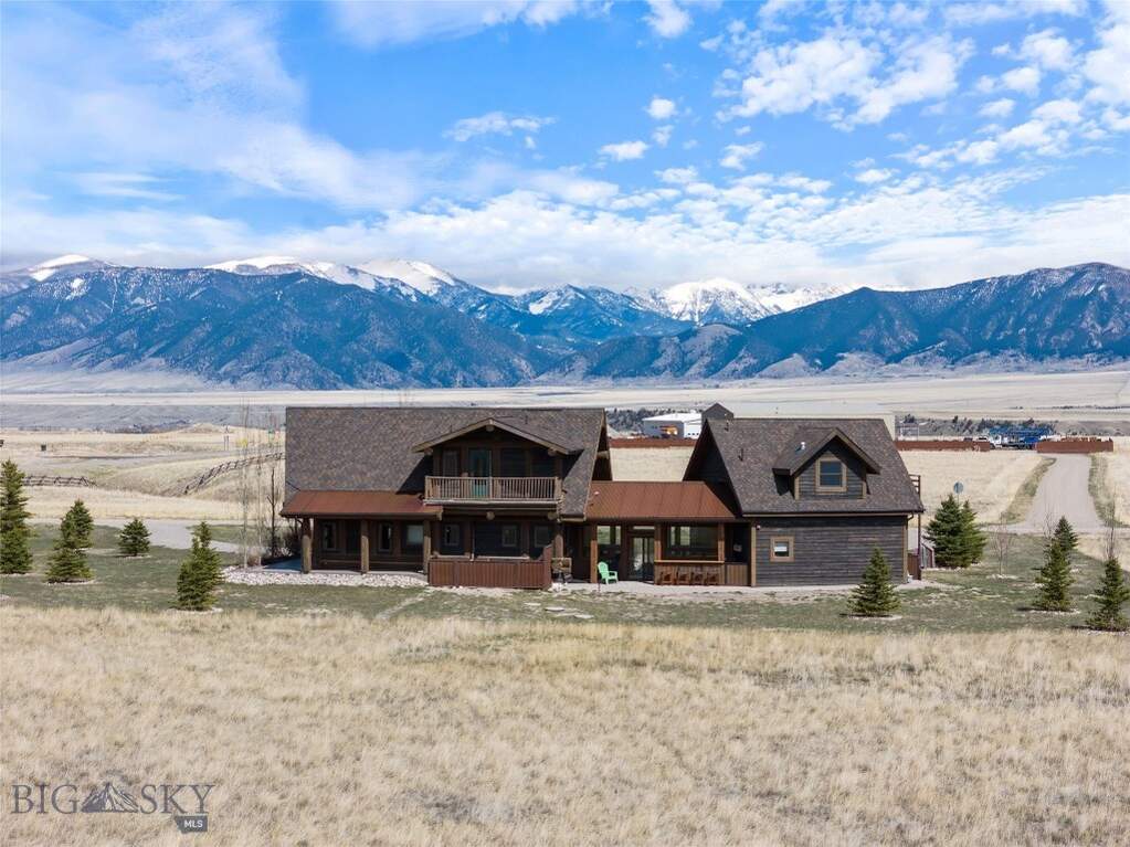 3 Bedroom Single Family Home/House's Image 3