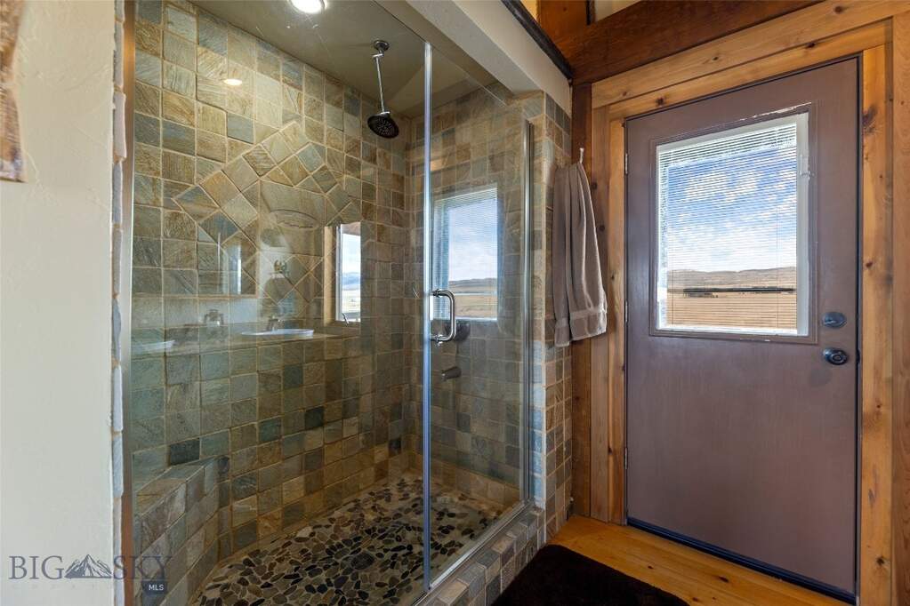 3 Bedroom Single Family Home/House's Image 61