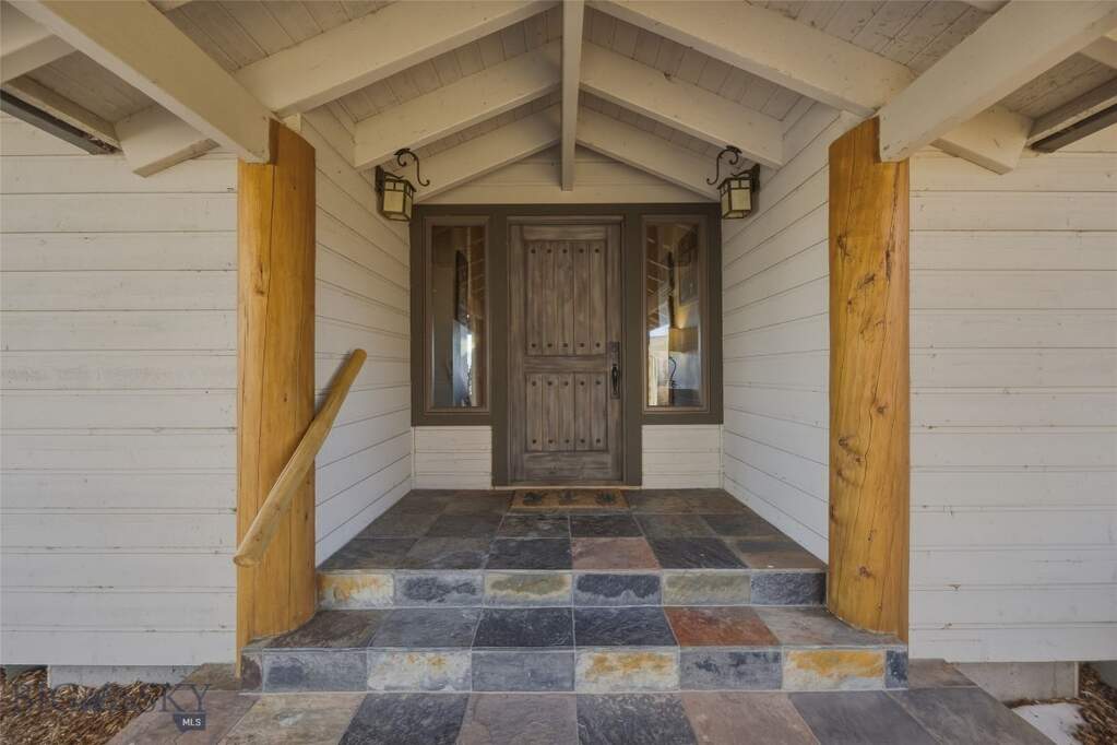 3 Bedroom Single Family Home/House's Image 12