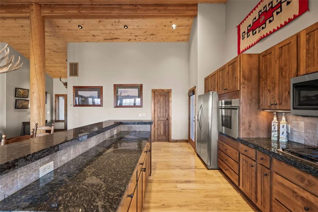 3 Bedroom Single Family Home/House's Image 36